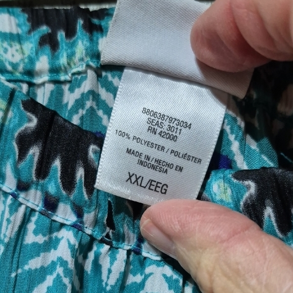 JACLYN SMITH Teal and Black Patterned Maxi Skirt - Picture 3 of 5